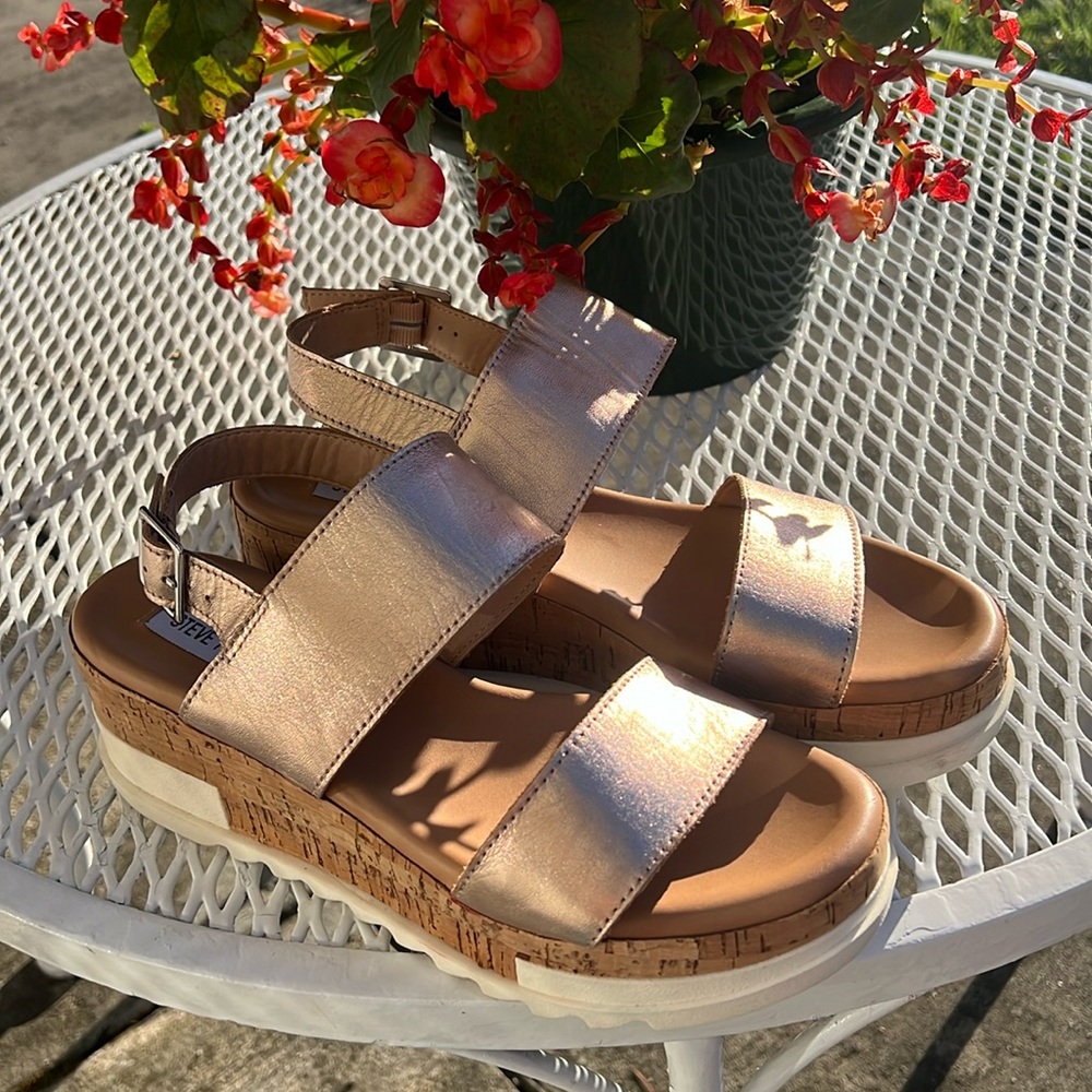 Steve Madden Women's Brenda Sandal, Rose Gold, size 8M